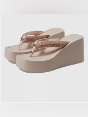 MICHAEL Michael Kors Blush Platform Wedge Thong Sandals